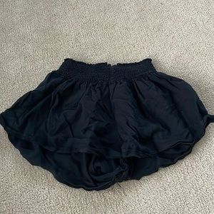 Black Brandy Melville flowy shorts